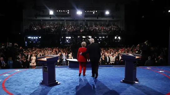 Hillary Clinton y Donald Trump, antes de su debate electoral Hillary Clinton y Donald Trump, antes de su debate electoral