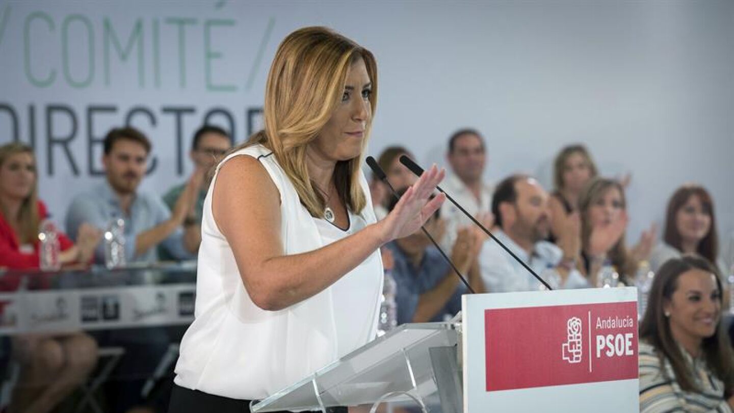 Susana D&iacute;az comparece ante la prensa
