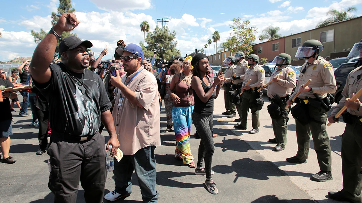 Protestas en El Cajon, California, tras la muerte de un joven negro Protestas en El Cajon, California, tras la muerte de un joven negro