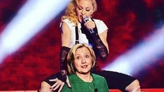 Fotomontaje creado por la propia cantante Fotomontaje creado por la propia cantante