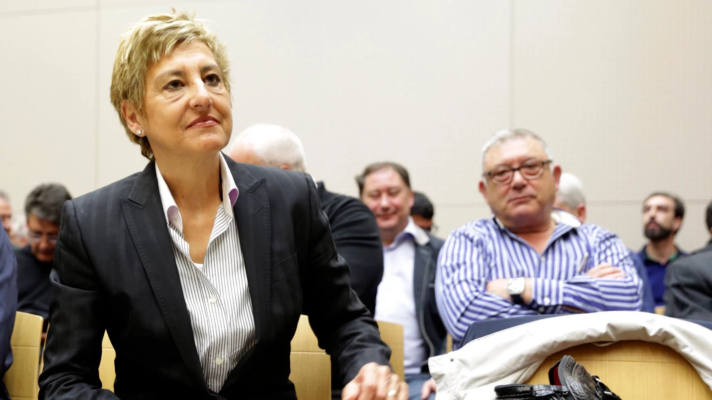 La exalcaldesa de La Muela María Victoria Pinilla La exalcaldesa de La Muela María Victoria Pinilla, condenada a 17 años de cárcel