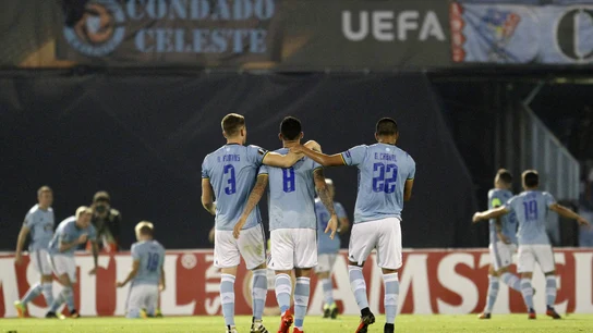 Los jugadores del Celta celebran el 1-0 en Balaídos Los jugadores del Celta celebran el 1-0 en Balaídos