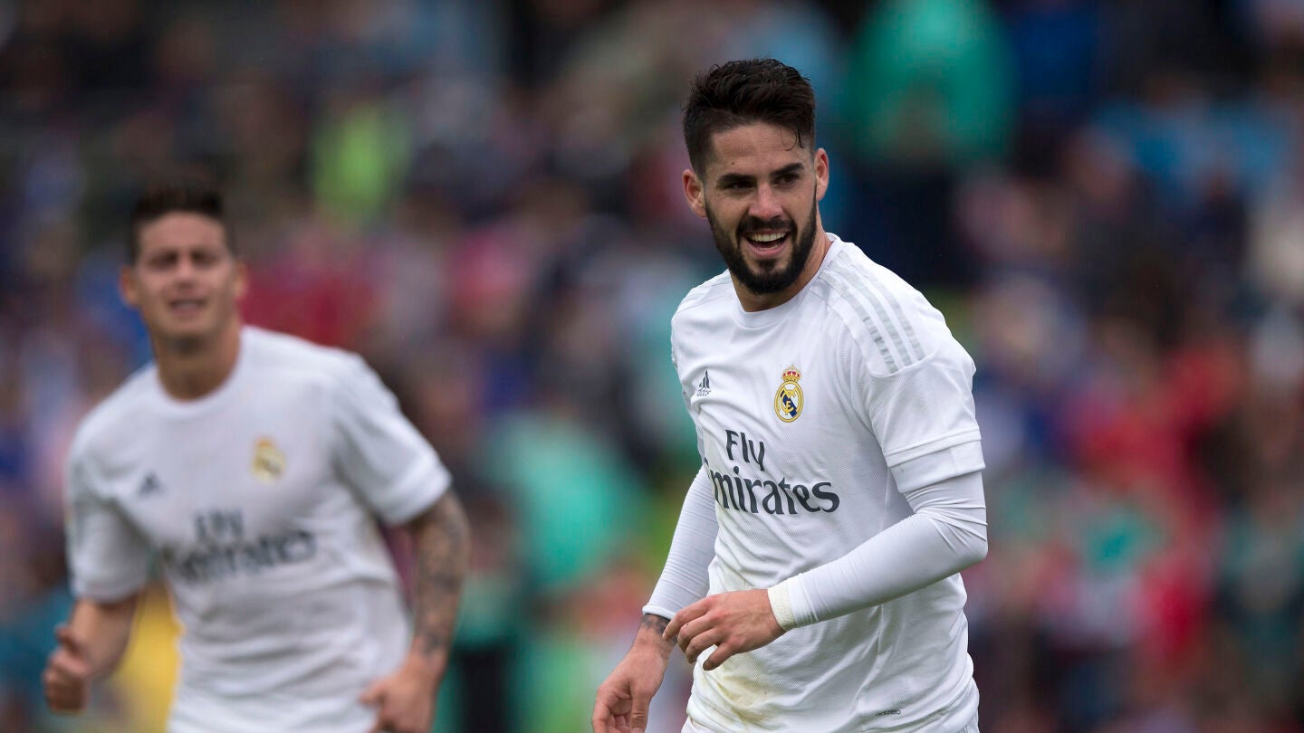 Isco Alarc&oacute;n celebra un gol con el Real Madrid