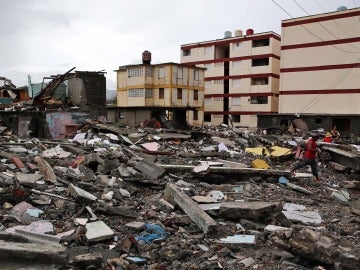 Los destrozos y estragos causados por el paso del huracán Matthew en Baracoa, provincia de Guantánamo (Cuba) Los destrozos y estragos causados por el paso del huracán Matthew en Baracoa, provincia de Guantánamo (Cuba)