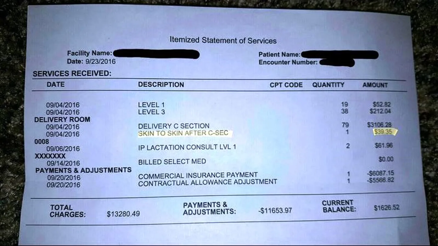 Factura del hospital en el que cobraron el piel con piel Factura del hospital en el que cobraron el piel con piel