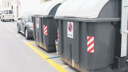 Contenedores de basura Contenedores de basura