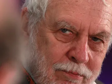 Nolan Bushnell, fundador de Atari Nolan Bushnell, fundador de Atari