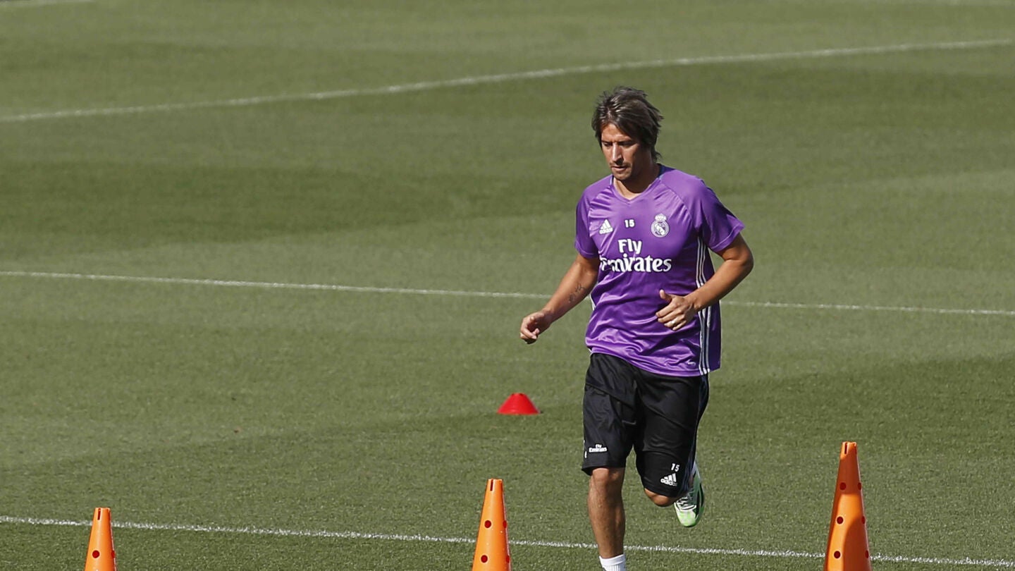 Coentrao, durante un entrenamiento en Valdebebas (Archivo)