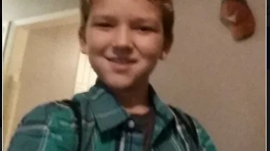 Kayden el niño de 10 años que fue rociado con gasolina Kayden el niño de 10 años que fue rociado con gasolina