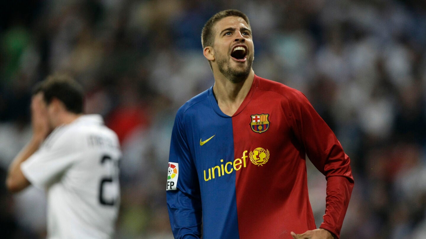 Gerard Piqu&eacute; celebra su gol contra el Real Madrid, que supuso el 2-6 en el marcador