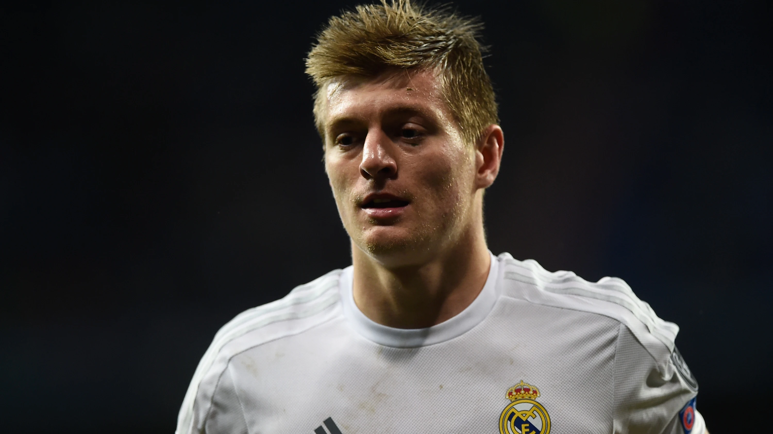 Toni Kroos en un partido con el Real Madrid Toni Kroos en un partido con el Real Madrid