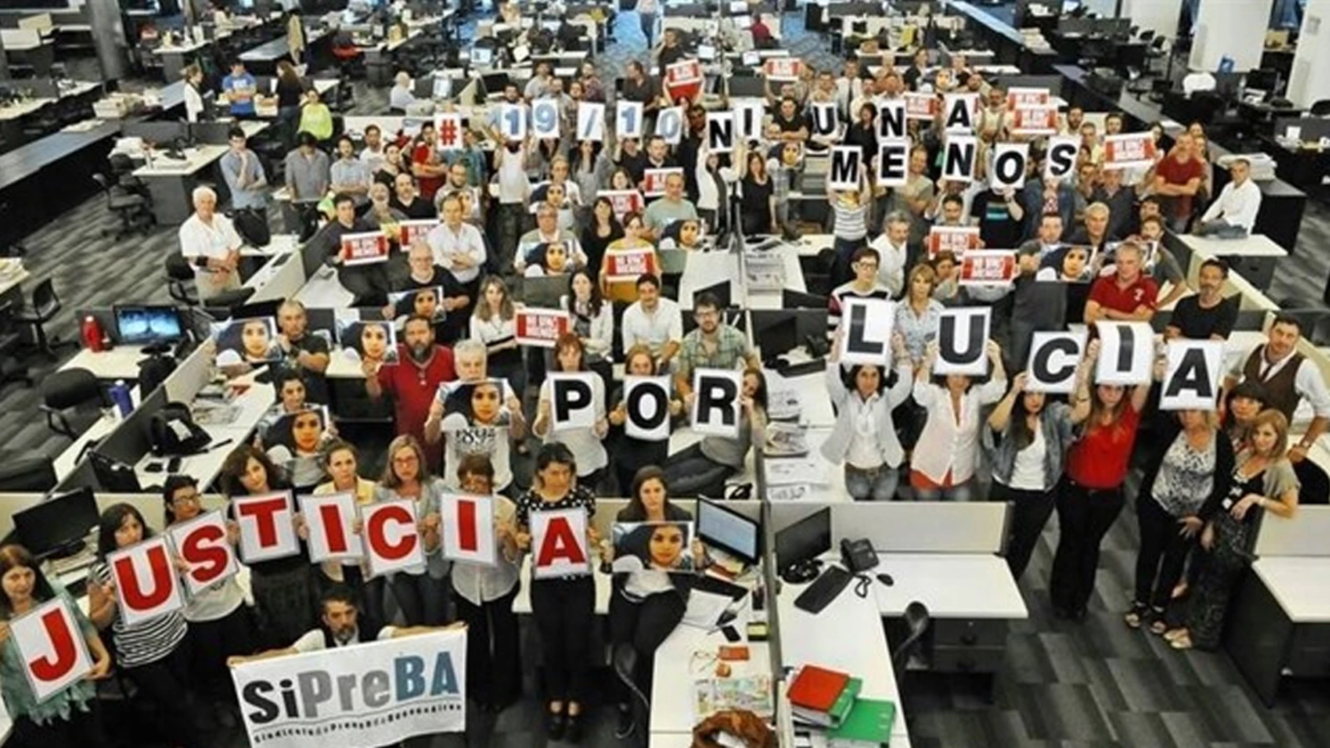 Huelga contra el feminicidio en Argentina