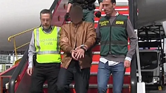 Llegada al aeropuerto de Barajas de Patrick Gouveia Llegada al aeropuerto de Barajas de Patrick Gouveia