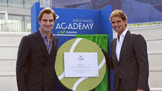 Rafa Nadal, en la inauguraci&oacute;n de su Academia junto a Roger Federer