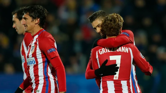 Griezmann celebra con Carrasco el gol del belga ante el Rostov Griezmann celebra con Carrasco el gol del belga ante el Rostov