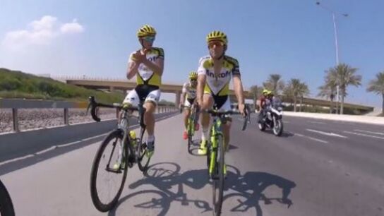 Contandor cantando Estopa durante su entrenamiento