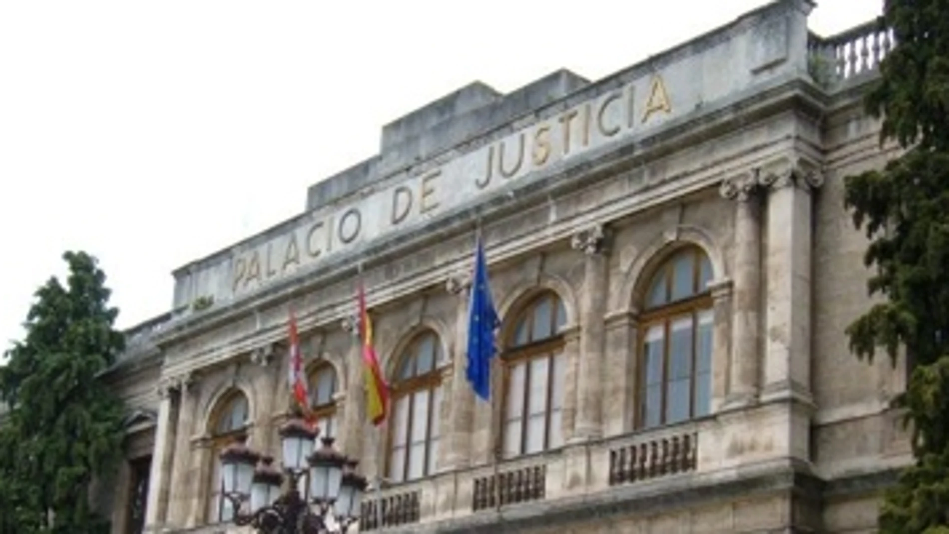 Fachada del Tribunal Superior de Justicia de Castilla y León