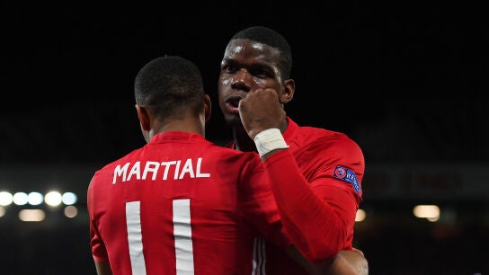 Pogba celebra uno de sus goles contra el Fenerbahce