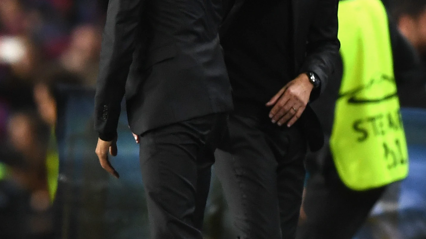 Luis Enrique y Guardiola se saludan