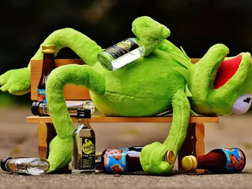 Cuidado con el alcohol Cuidado con el alcohol