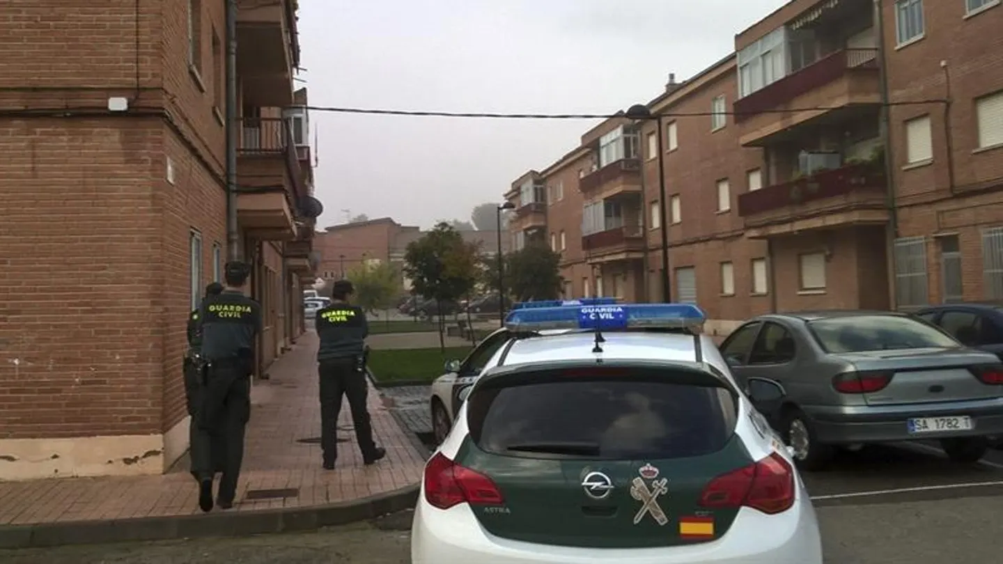 La Guardia Civil, en la localidad salmantina de Fuentes de Oñoro La Guardia Civil, en la localidad salmantina de Fuentes de Oñoro