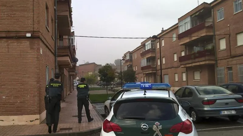 La Guardia Civil, en la localidad salmantina de Fuentes de Oñoro La Guardia Civil, en la localidad salmantina de Fuentes de Oñoro