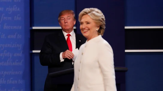 Donald Trump y Hillary Clinton en el último debate televisado antes de las elecciones estadounidenses Donald Trump y Hillary Clinton en el último debate televisado antes de las elecciones estadounidenses