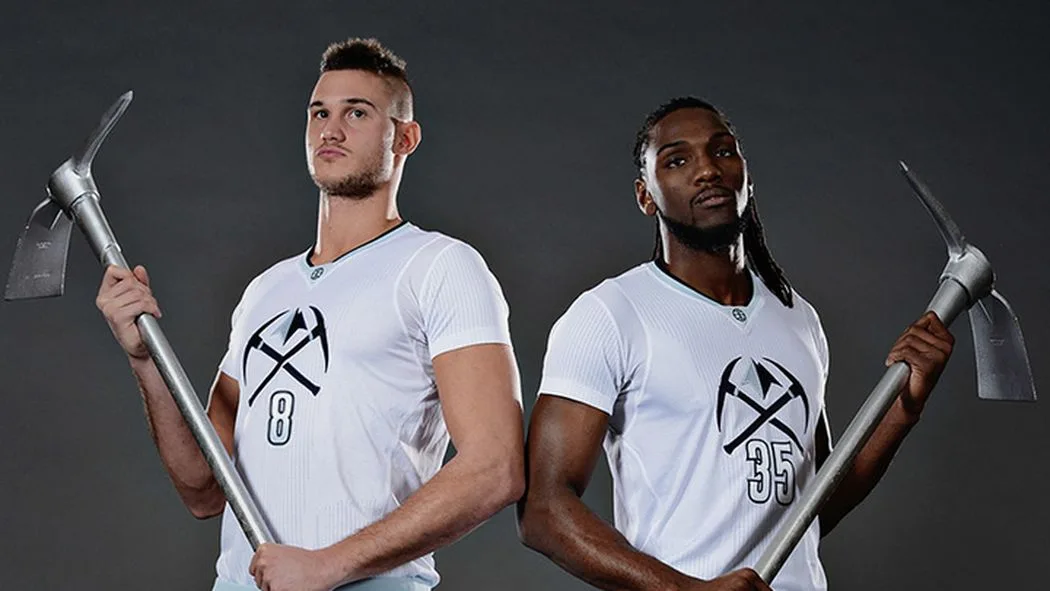 Las polémicas nuevas camisetas de los Denver Nuggets