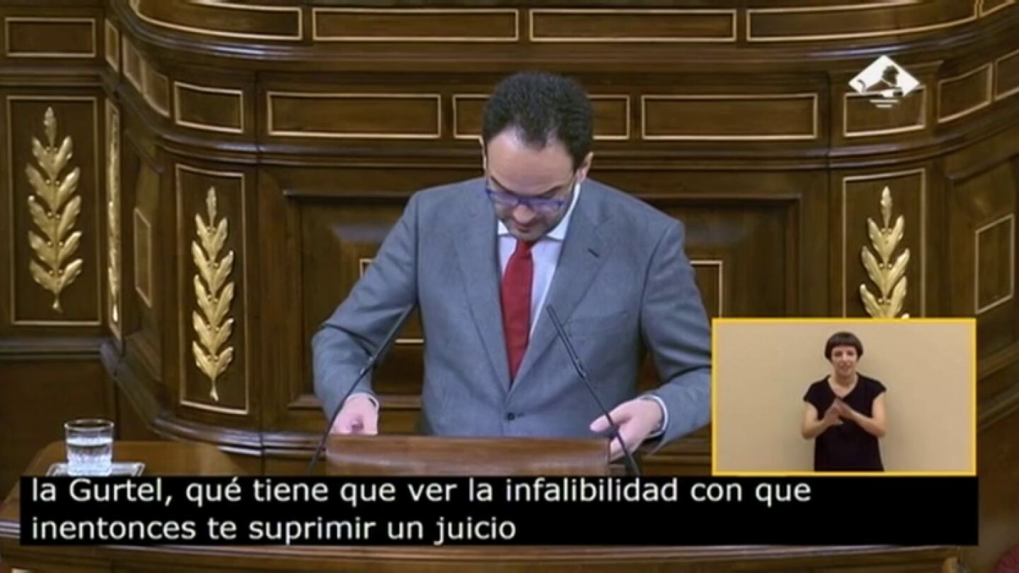Frame 0.0 de: Antonio Hernando acus&oacute; a Rajoy de no mencionar a la Uni&oacute;n Europea en su discurso de investidura del mi&eacute;rcoles 