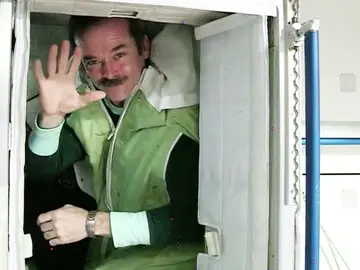¿Por qué los astronautas toman sofníferos para dormir en el espacio? ¿Por qué los astronautas toman sofníferos para dormir en el espacio?