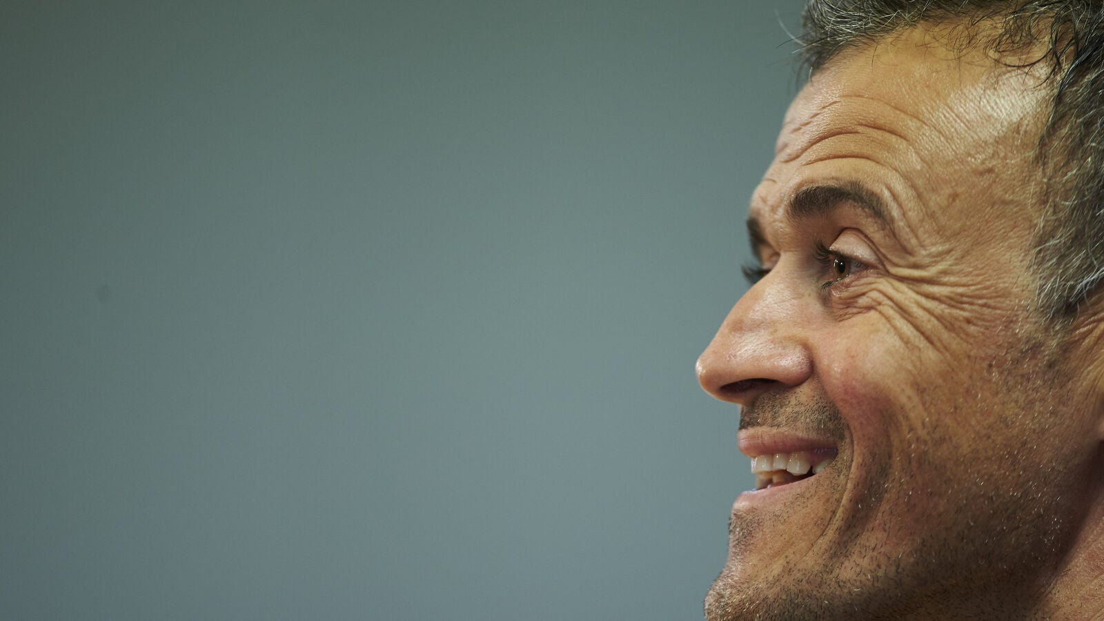Luis Enrique, sonriente durante la rueda de prensa