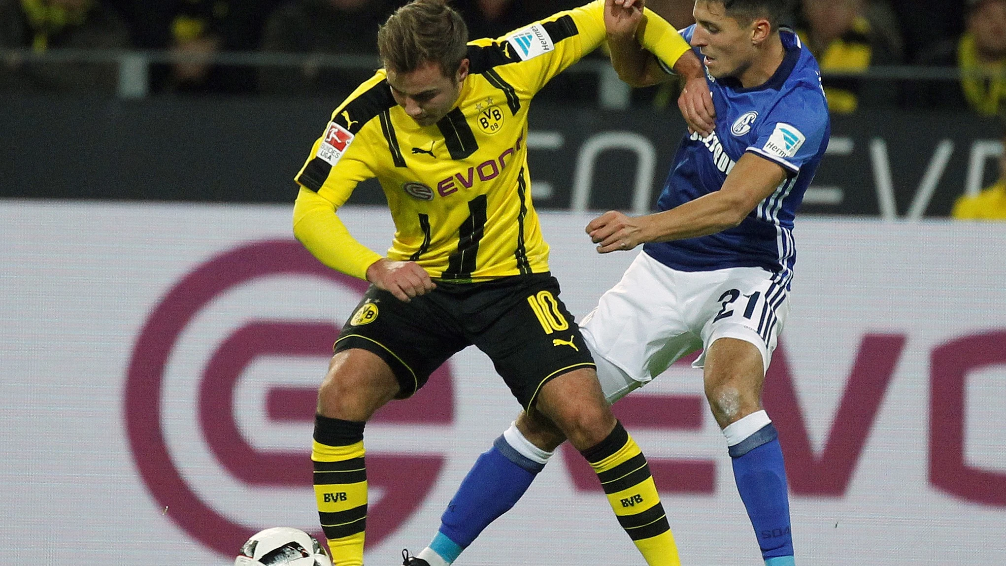 El Dortmund no pudo con el Schalke en casa