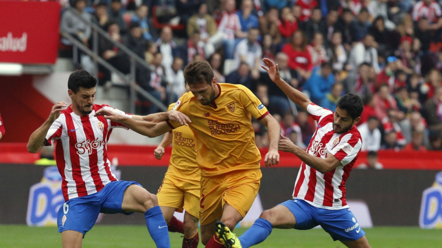 El Mudo V&aacute;zquez, contra el Sporting