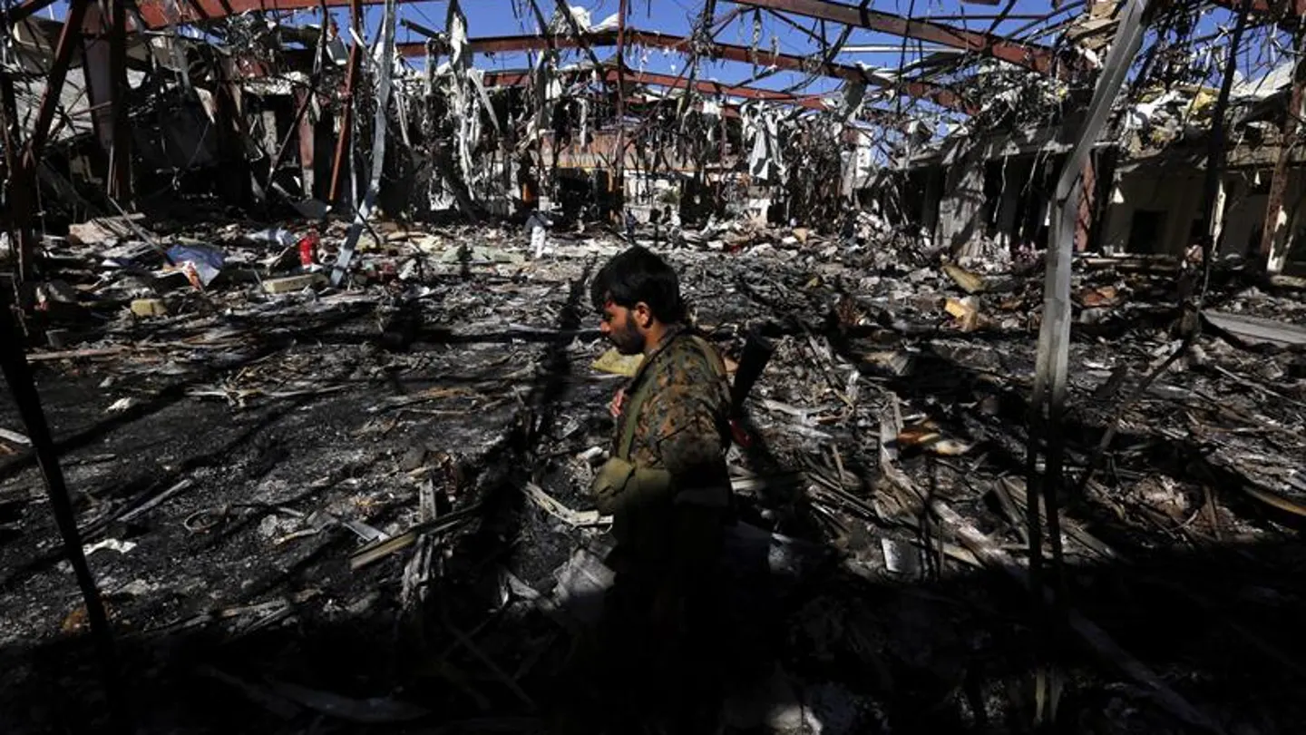 Vista general del estado de un lugar asediado en Yemen Vista general del estado de un lugar asediado en Yemen
