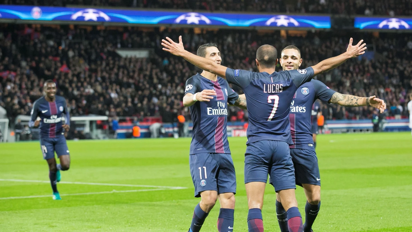 Los jugadores del PSG celebran un gol en el Parque de los Príncipes Los jugadores del PSG celebran un gol en el Parque de los Príncipes
