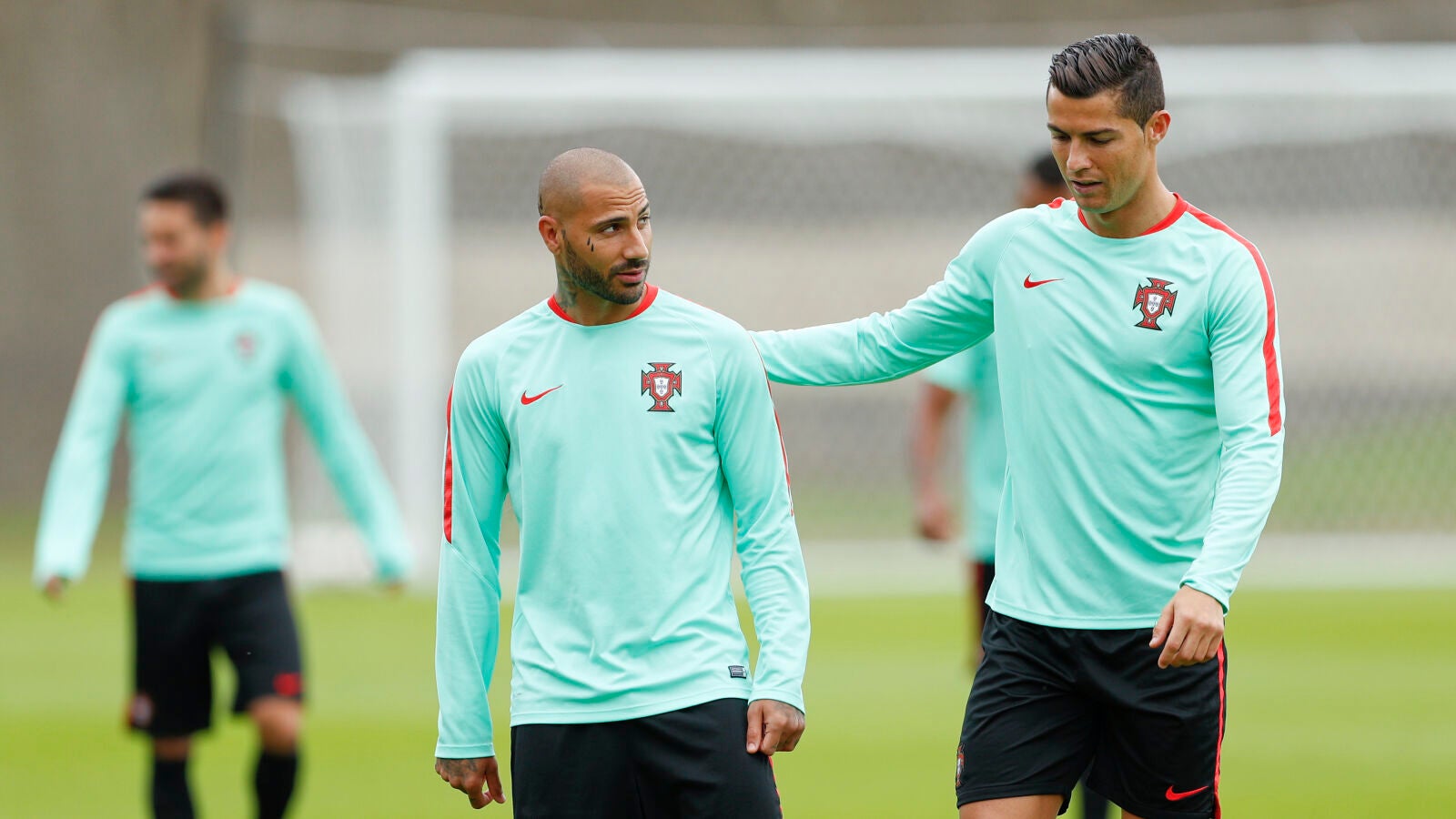 Quaresma y Cristiano juntos en un entrenamiento