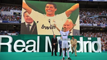 Cristiano Ronaldo, el día de su presentación como jugador del Real Madrid