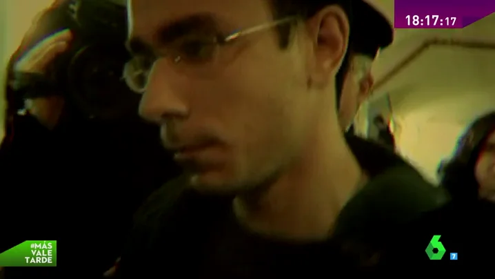 Frame 133.023885 de: asesino del parking