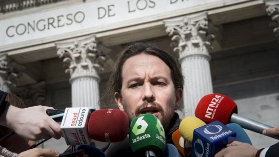 Pablo Iglesias ante los medios Pablo Iglesias ante los medios