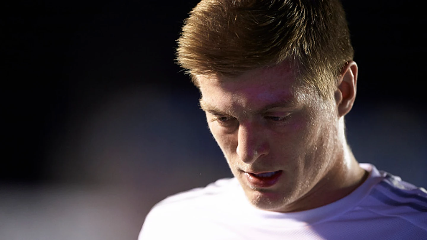 Kroos Kroos