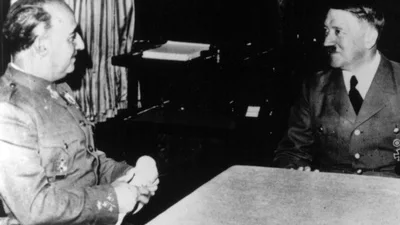 Franco junto a Hitler en la reunión de Hendaya Franco junto a Hitler en la reunión de Hendaya