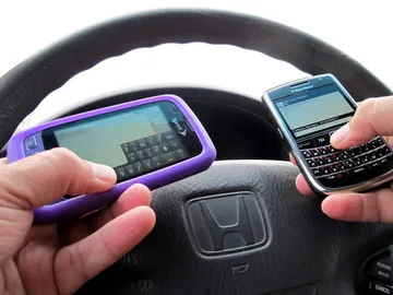 Teléfonos en el coche Teléfonos en el coche