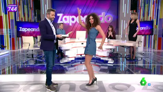 Cristina Pedroche baila en Zapeando Cristina Pedroche baila en Zapeando