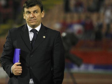 Daniel Prodan, exfutbolista rumano del Atlético de Madrid, fallece a los 44 años por un infarto Daniel Prodan, exfutbolista rumano del Atlético de Madrid, fallece a los 44 años por un infarto
