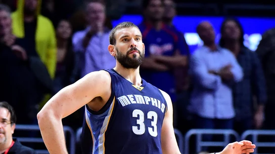 Marc Gasol ejecuta el famoso "Spanish McGregor walk" Marc Gasol ejecuta el famoso "Spanish McGregor walk"