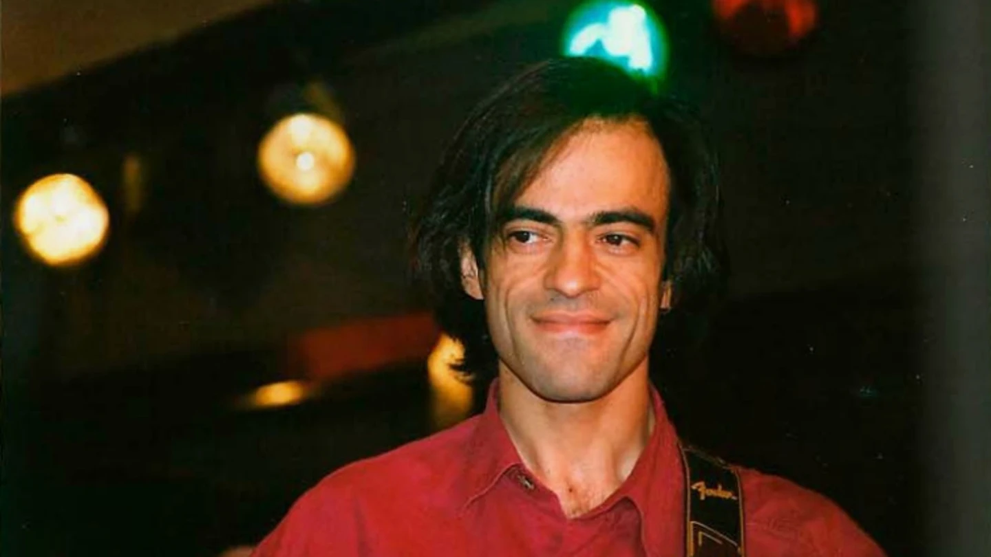 Enrique Urquijo Enrique Urquijo