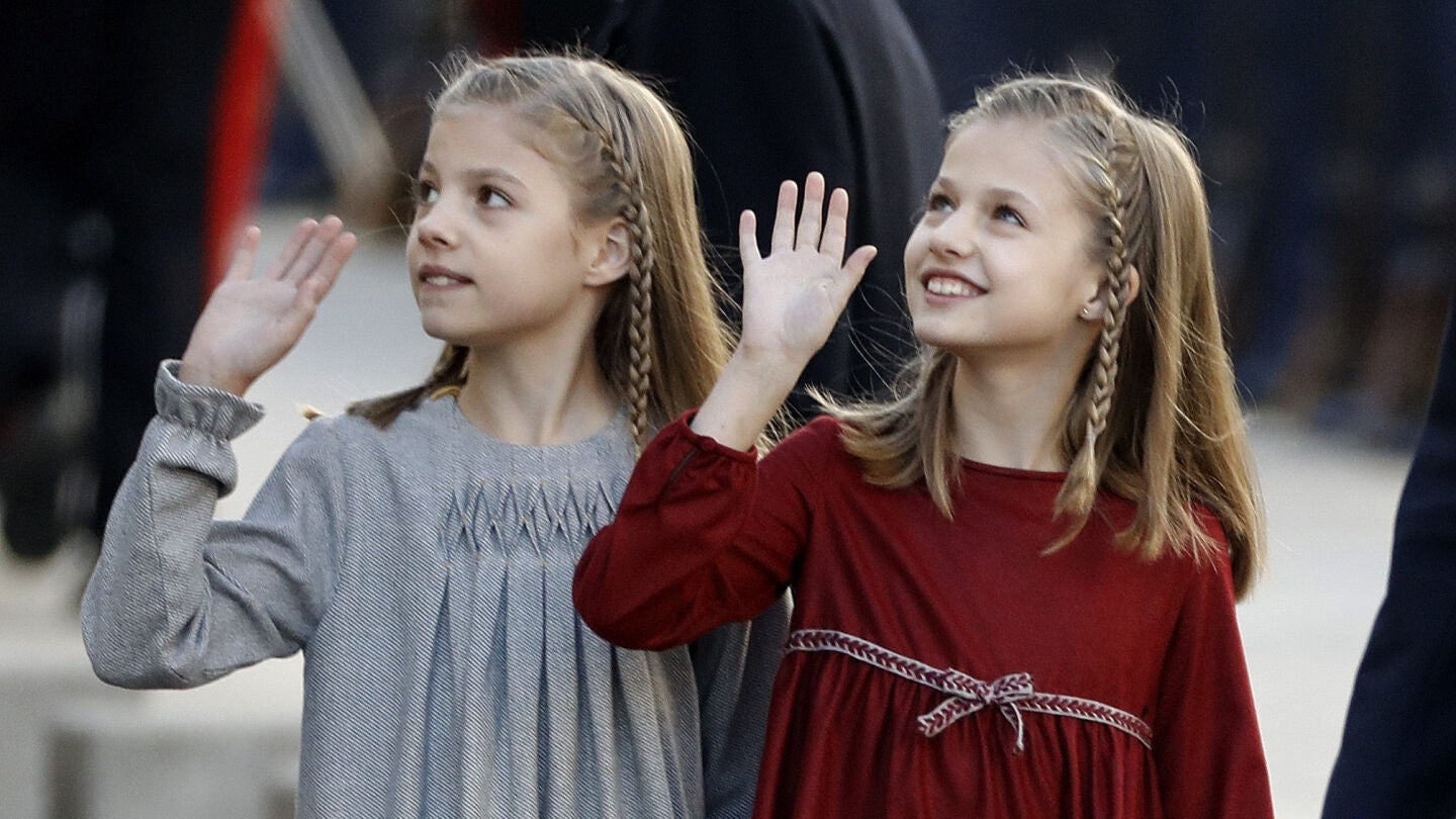 La princesa de Asturias Leonor y la Infanta Sof&iacute;a