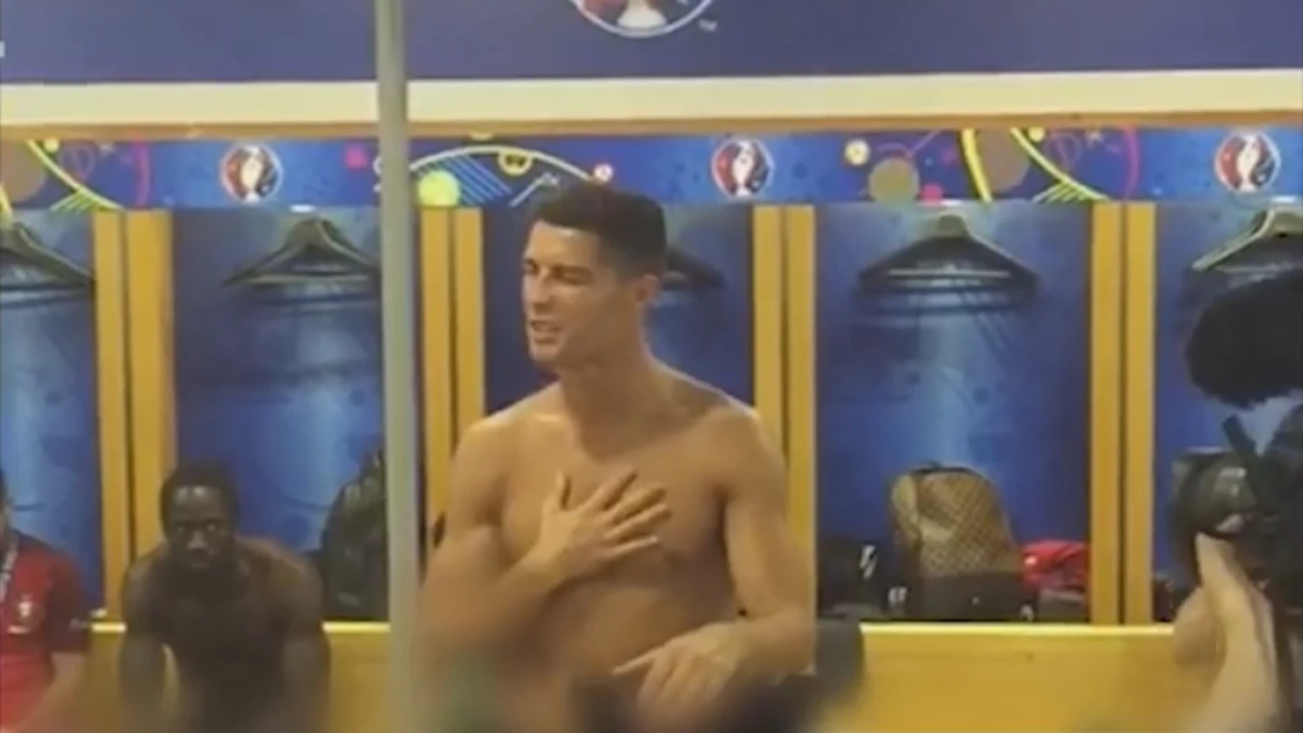 Cristiano, emocionado en su charla en Francia Cristiano, emocionado en su charla en Francia