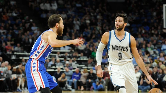 Ricky Rubio, en acción ante Sergio Rodríguez Ricky Rubio, en acción ante Sergio Rodríguez