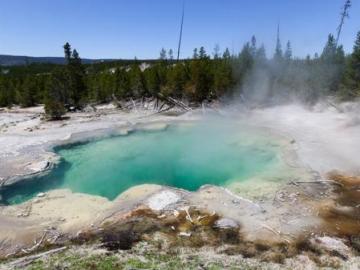 Aguas termales del Parque Yellowstone Aguas termales del Parque Yellowstone